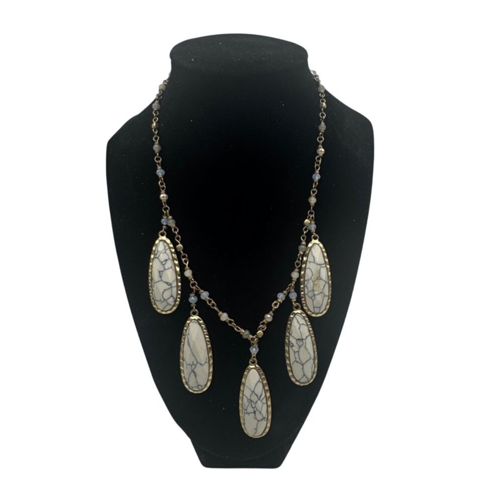 Howlite and Gold Tone Dangle Pendant Necklace Chain Adjustable